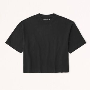 Abercrombie & Fitch - Esseentials Boxy Tee